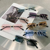 Fashion Frameless Rectangle Sun Glasses for Men Women Trendy Rimless Sunglasses Summer UV400 Shades Retro Traveling Eyewear